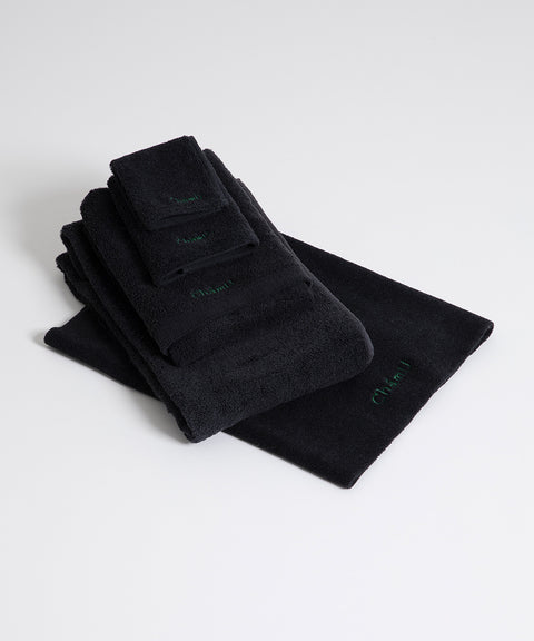 TOWELS / BLACK