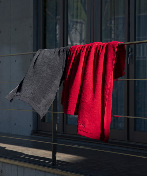 TOWELS / BERRY