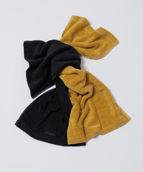 TOWELS / GOLD
